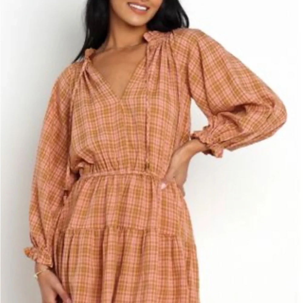 Petal and Pup Womens Sorah Dress - Picture 2 of 2